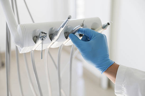 Professional Emergency Dentist technician working in Mount Carmel, IL